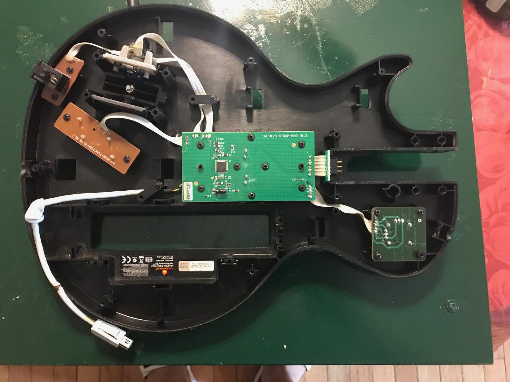 How to repair Guitar Hero guitar Wii edition
